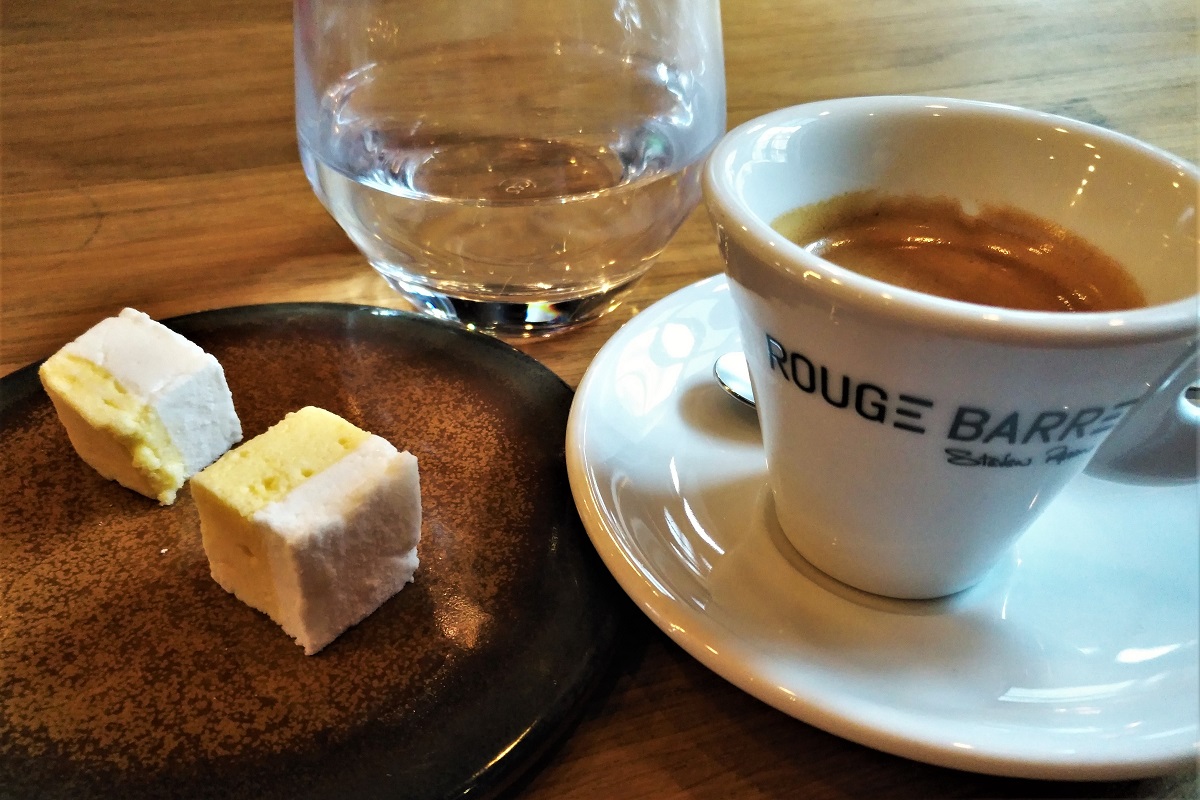 Rouge Barre Lille Café