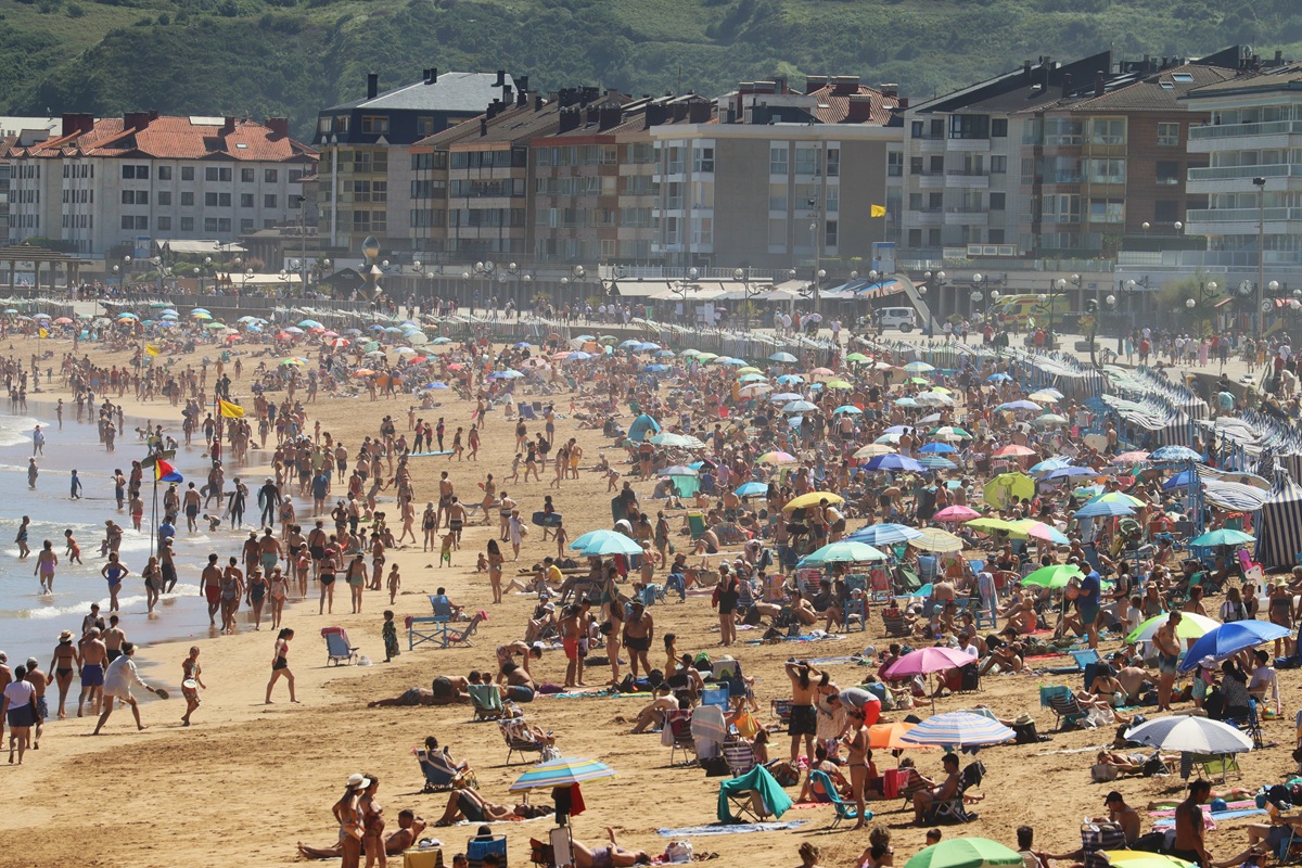 Zarautz Strand Hochsaison
